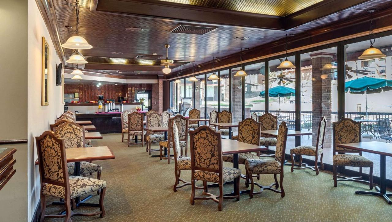 Magnuson Grand Hotel And Conference Center Tyler Esterno foto