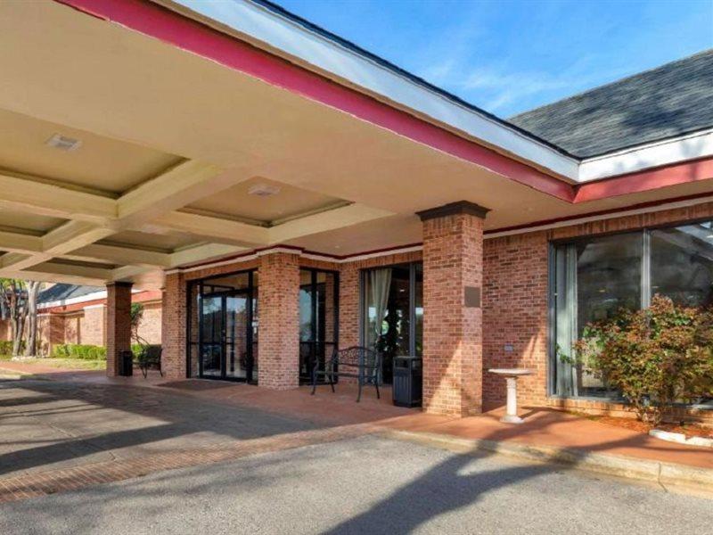 Magnuson Grand Hotel And Conference Center Tyler Esterno foto