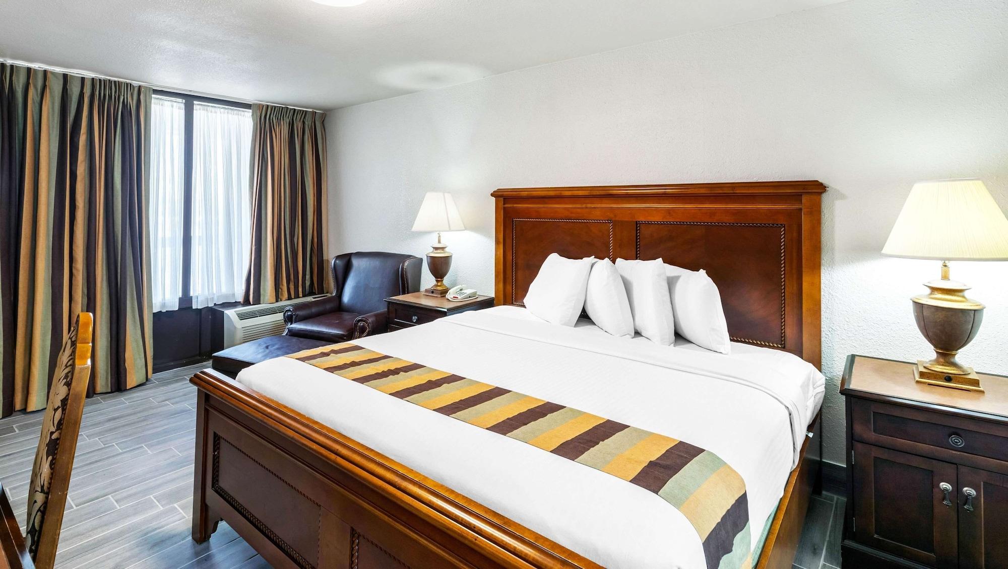 Magnuson Grand Hotel And Conference Center Tyler Esterno foto