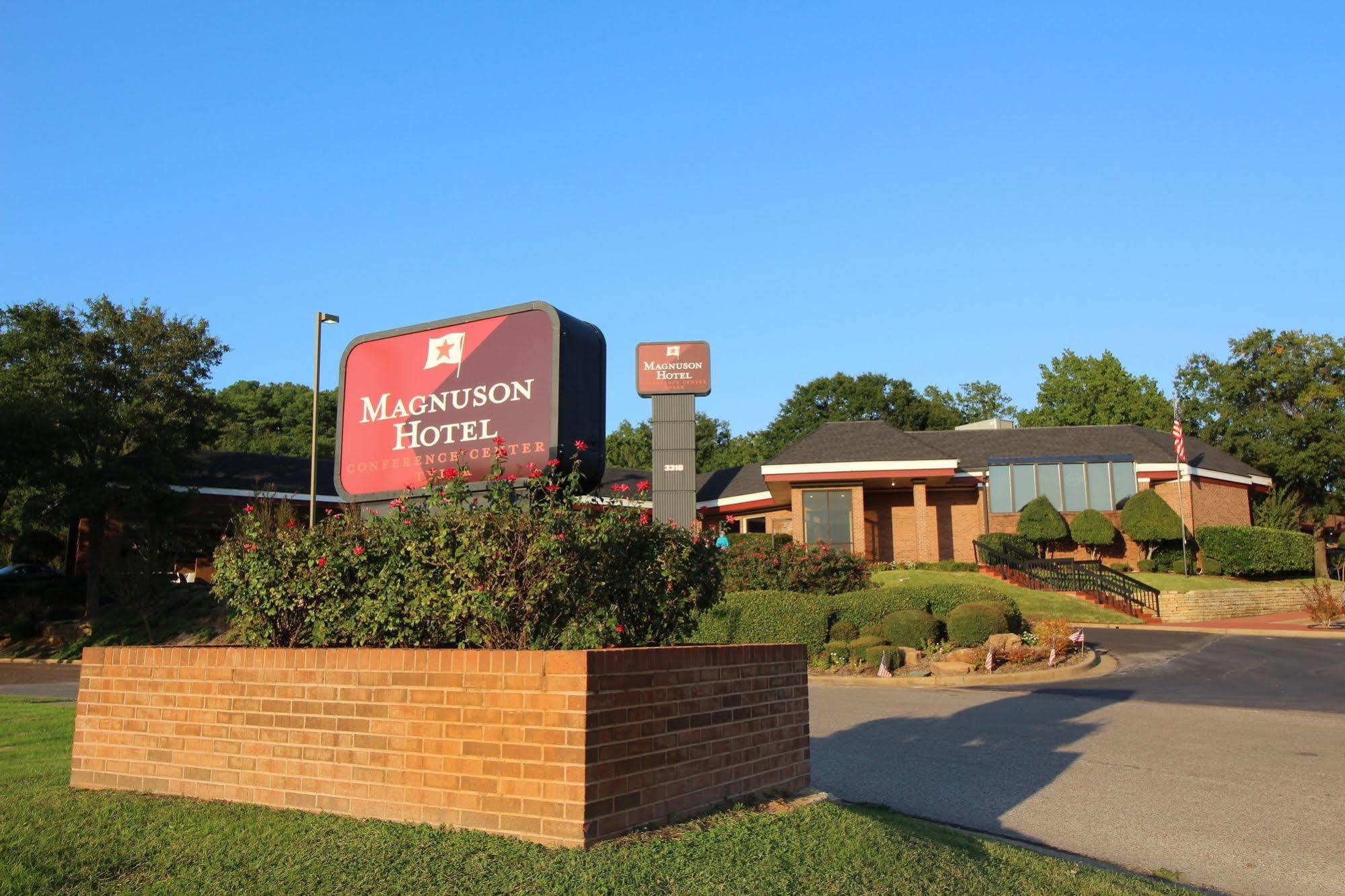 Magnuson Grand Hotel And Conference Center Tyler Esterno foto